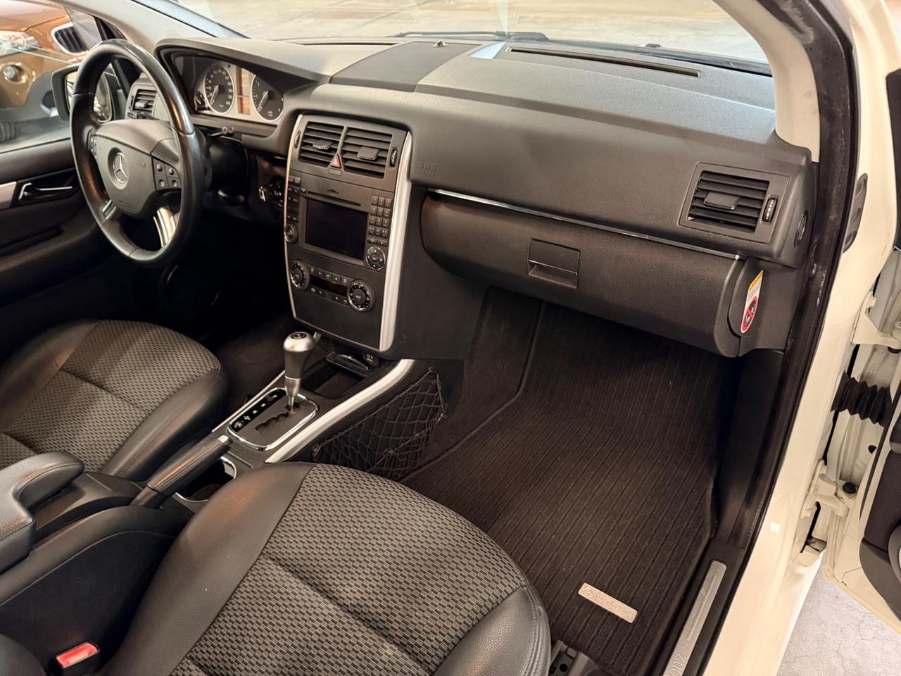 Mercedes-benz B 200 Chrome