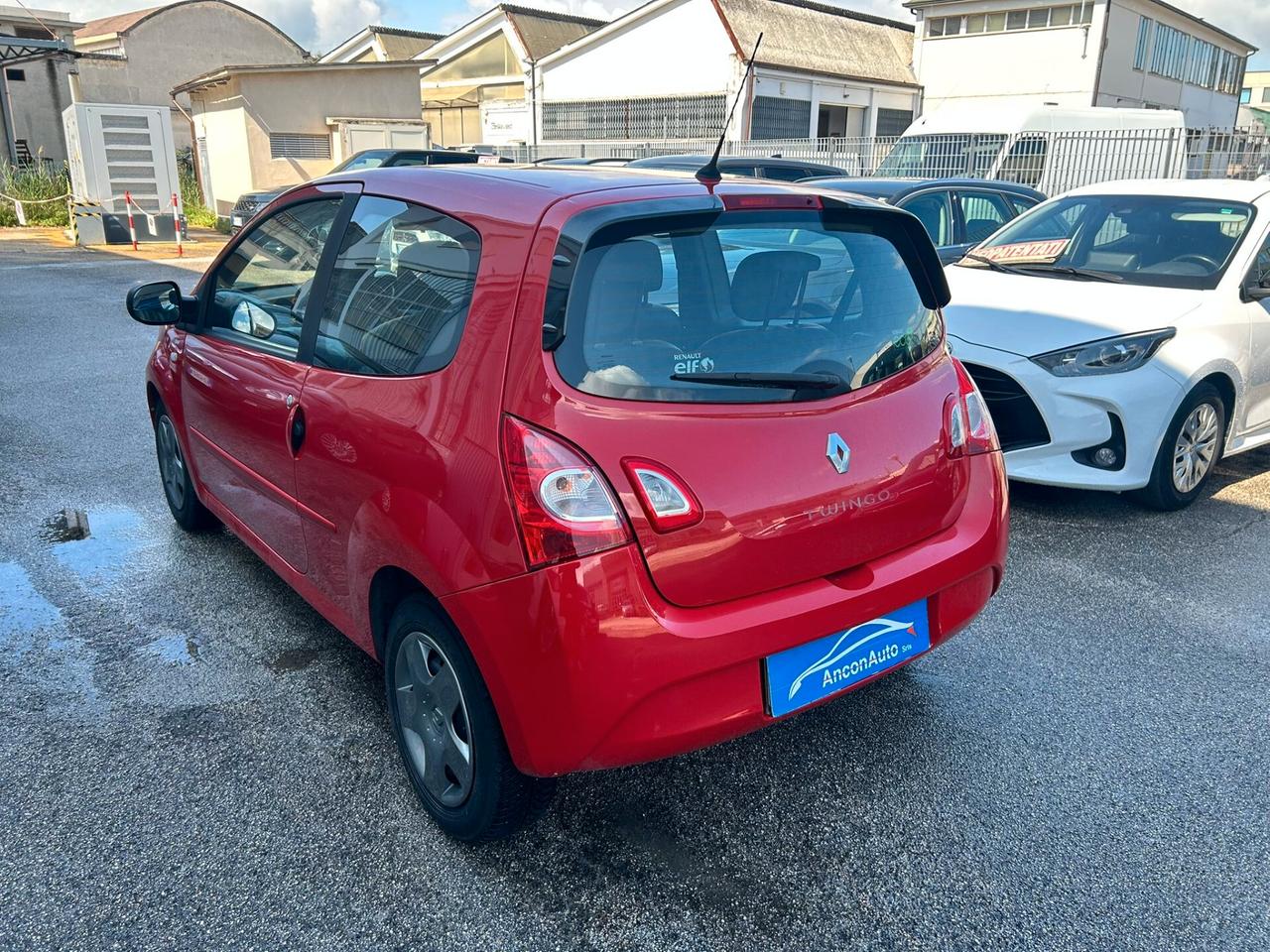 Renault Twingo 1.2B X NEOPATENTATI 2014