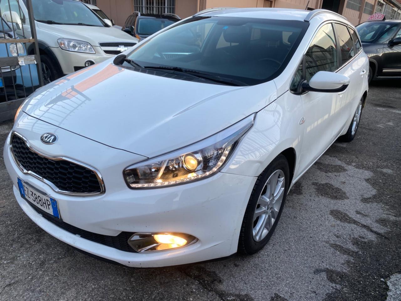 Kia cee'd 1.6 CRDi CV SW