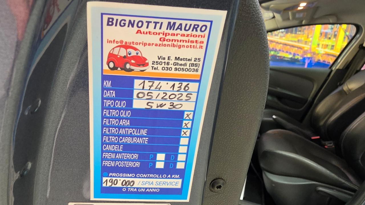 Renault Clio dCi 8V 90 CV 5 porte Moschino Life