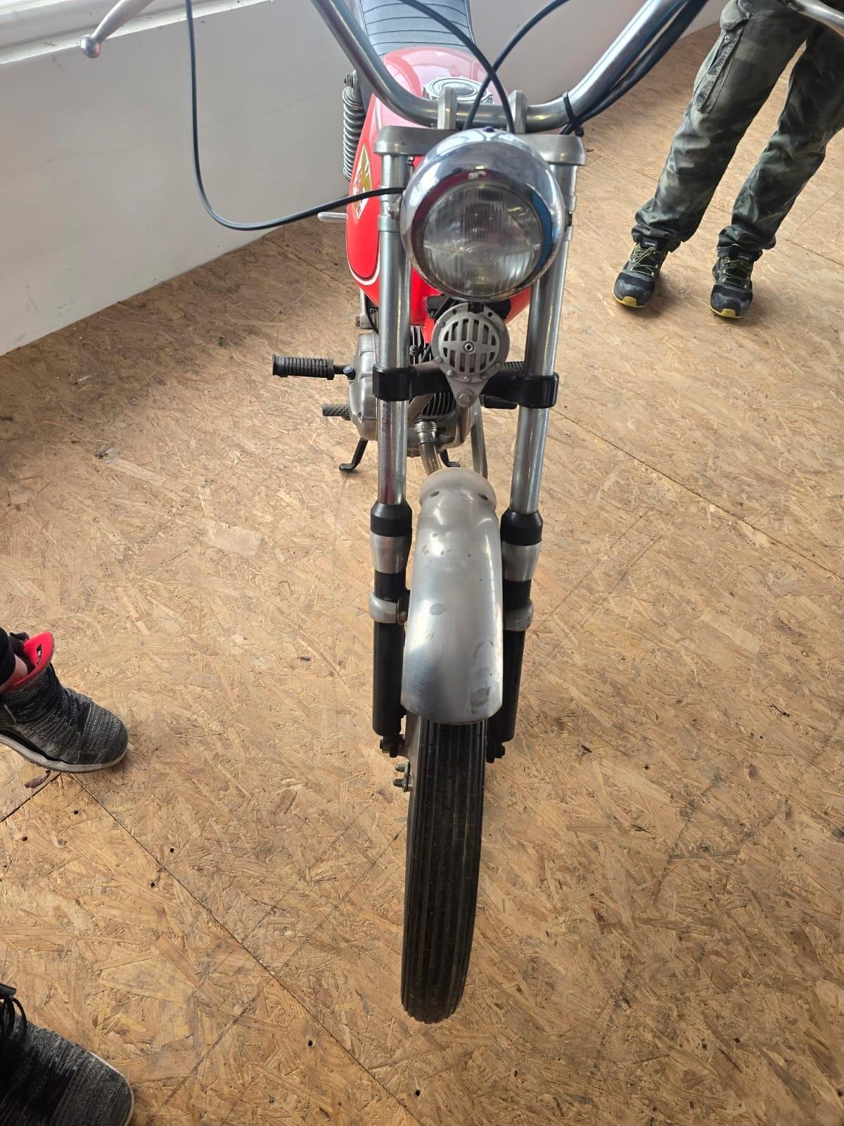 MOTO MORINI CORSARINO 50