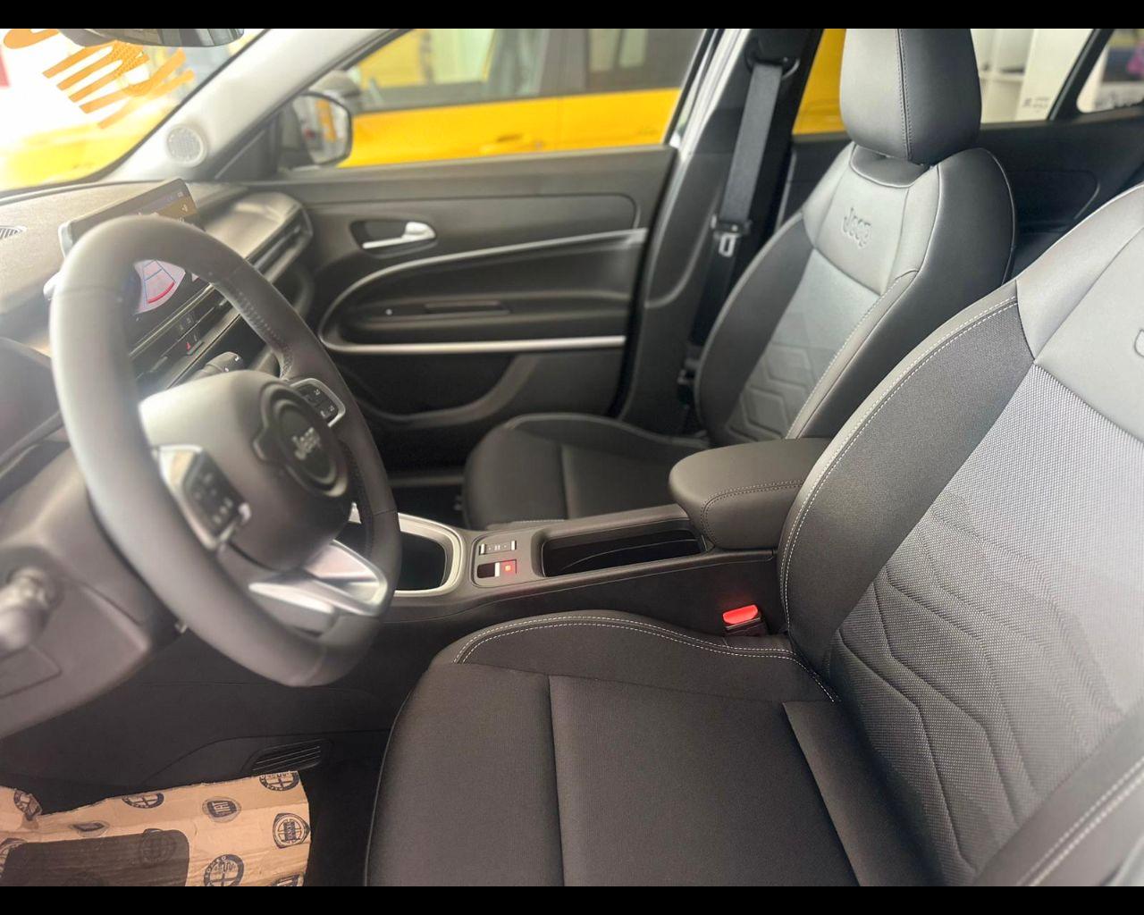 JEEP Avenger 1.2 Turbo 100 CV MHEV Summit