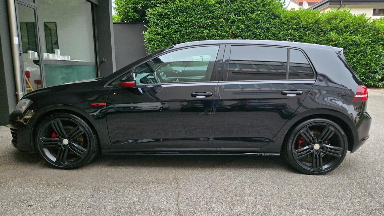 Volkswagen Golf Business GTD 2.0 TDI DSG 5p. 4 Fre
