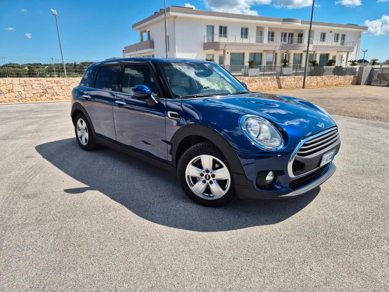 Mini Cooper D Clubman 1.5 One Business Automatica