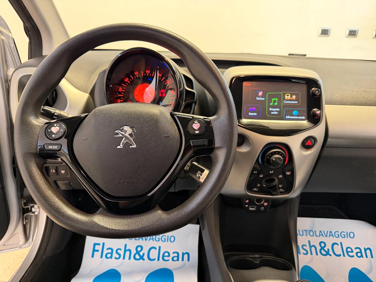 Peugeot 108 5P 1.0 68 CV Allure FULL OPT FRIZIONE NEOPATENTATI TAGLIANDATA