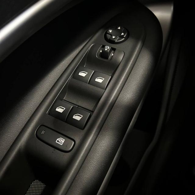 JEEP Avenger 1.2 Turbo MHEV Summit TETTO APRIBILE