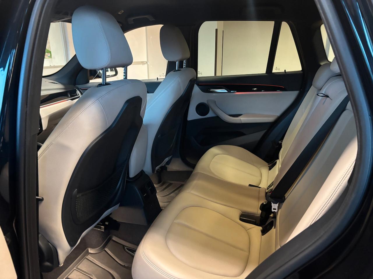 BMW X1 sdrive18d xLine auto my18*UNICOPRO*