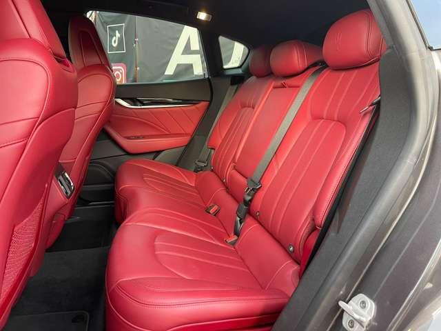 Maserati Levante Levante 2.0 mhev Executive 330cv auto UFFICIALE ITALIANA
