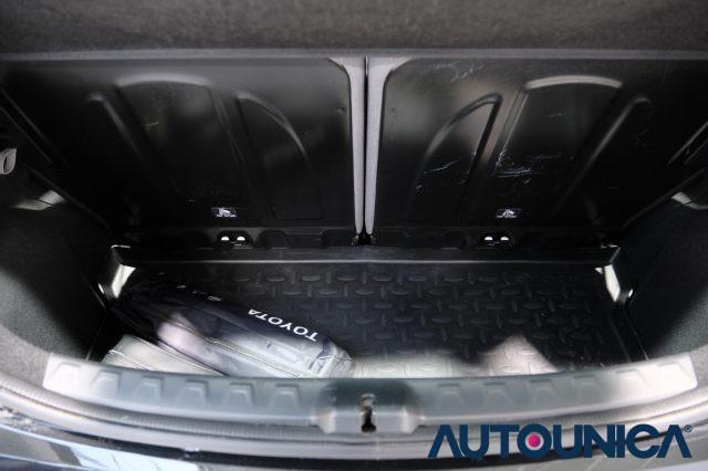 TOYOTA Aygo CONNECT 1.0 VVT-i 72 CV 5 PORTE X-WAVE NEOPATENTAT