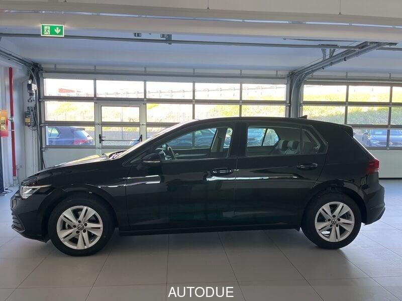 Volkswagen Golf 8 2.0 TDI SCR LIFE DSG 115 CV