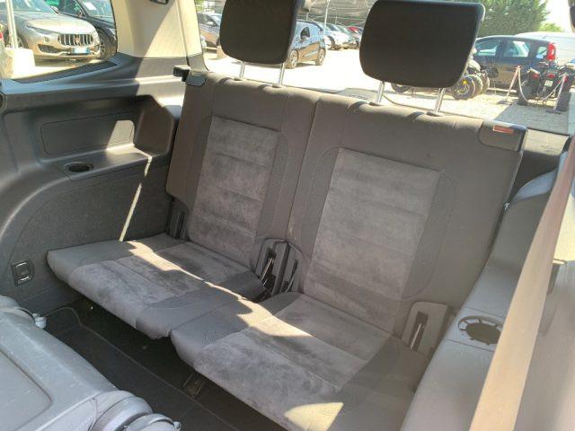VOLKSWAGEN Touran 2.0 TDI 140 CV Highline