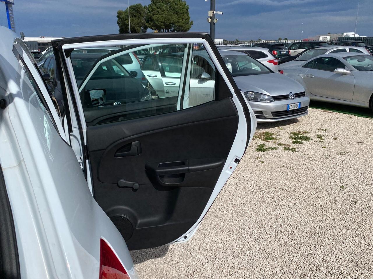Kia Venga 1.4 CRDi 90CV Active