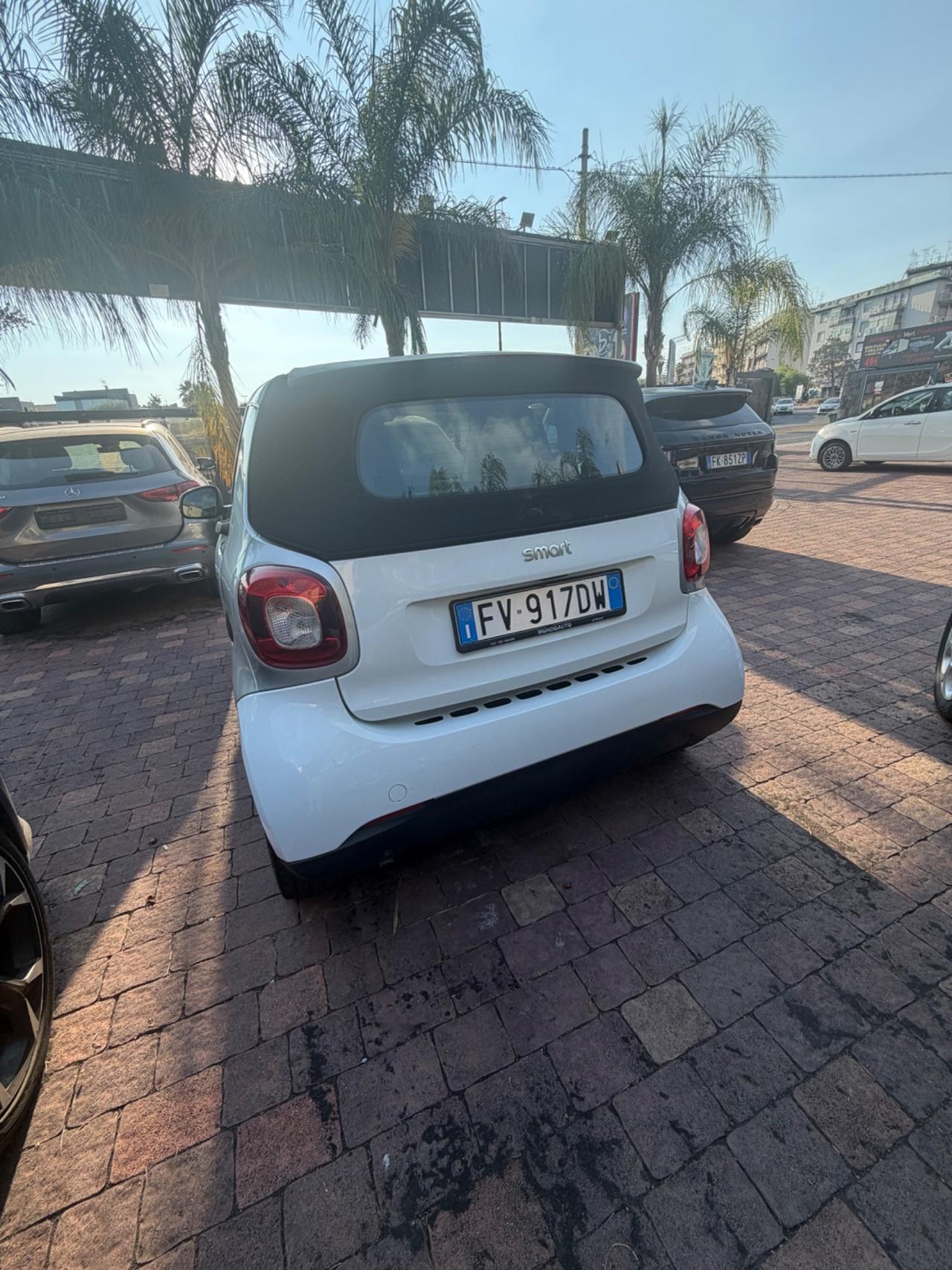 Smart ForTwo 70 1.0 twinamic cabrio Passion prezzo 15500
