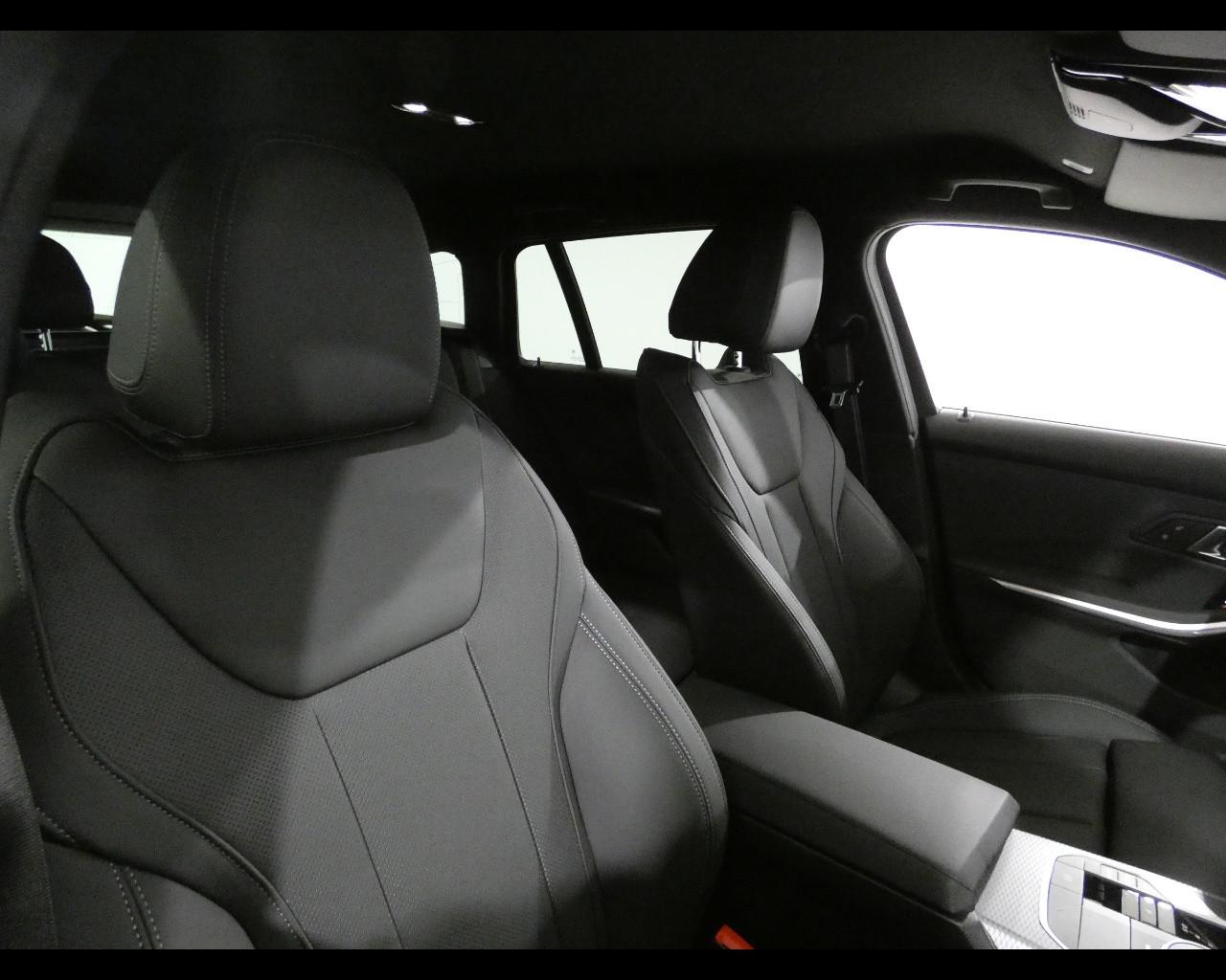 BMW Serie 3(G20/1-80/1) - 320d 48V Touring Msport Pro