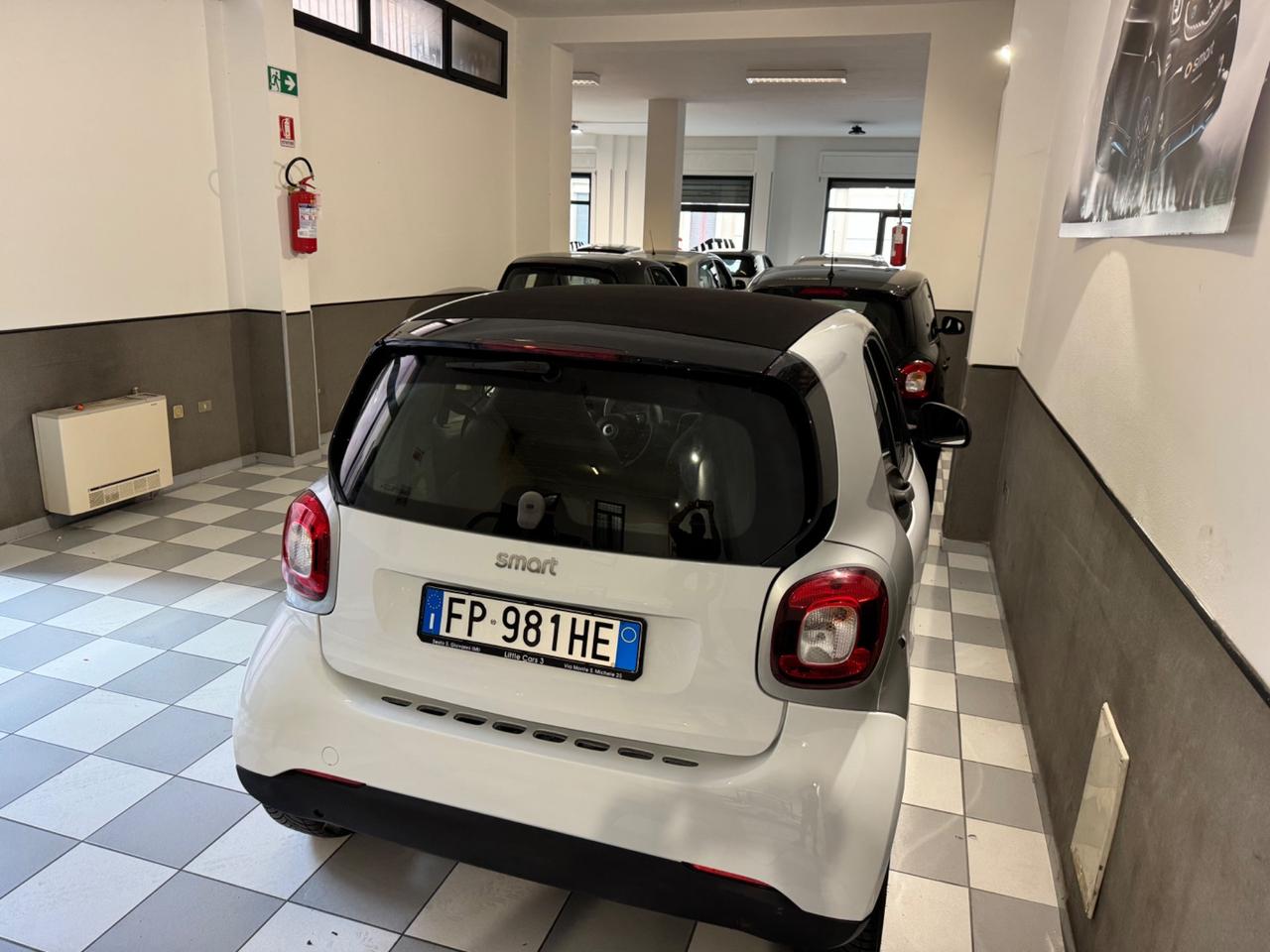 Smart ForTwo 70 1.0 automatica benzina garanzia