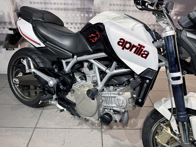 Aprilia Mana 850