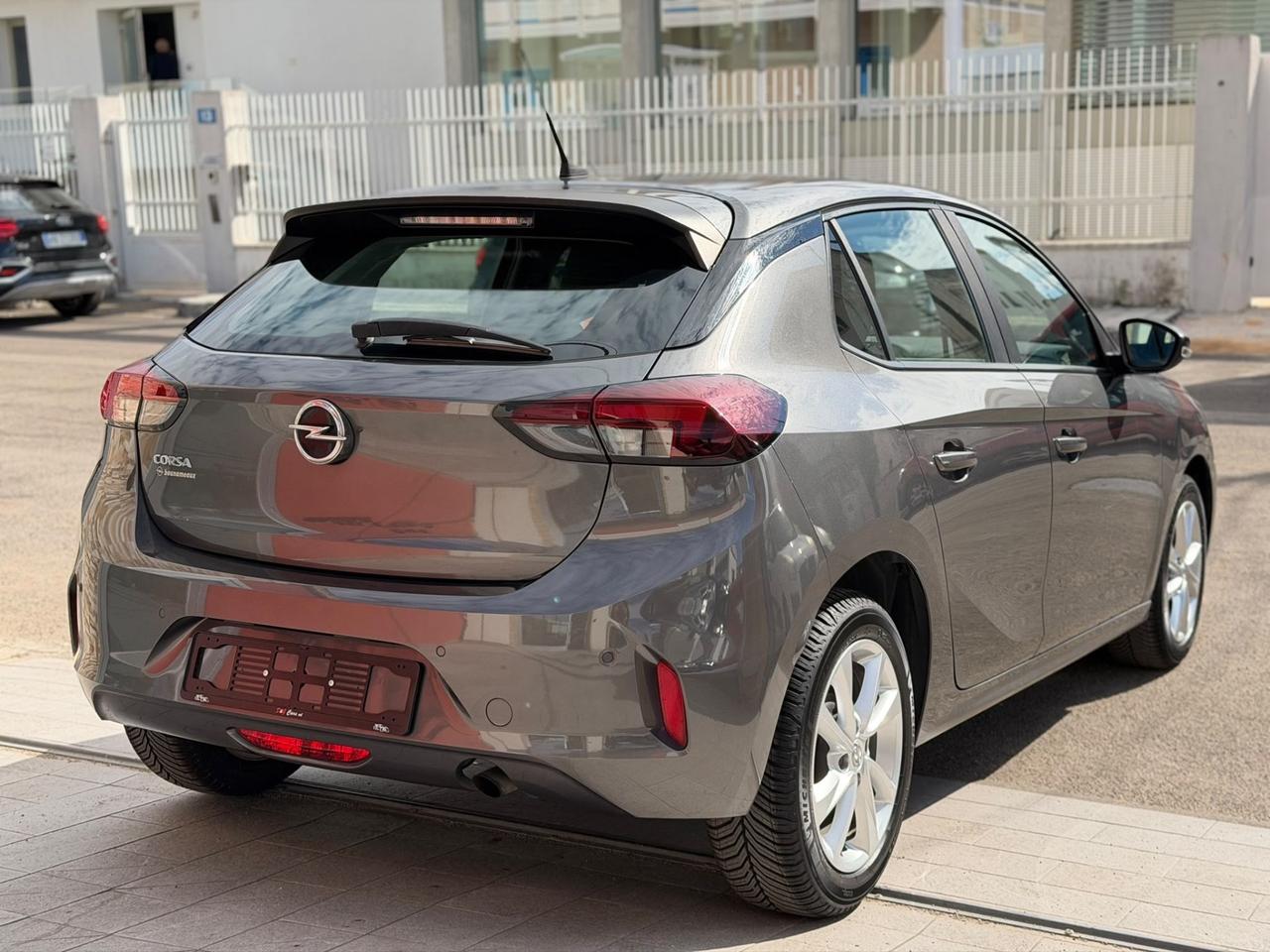 Opel Corsa 1.2 Edition-2020 NAVI/16"