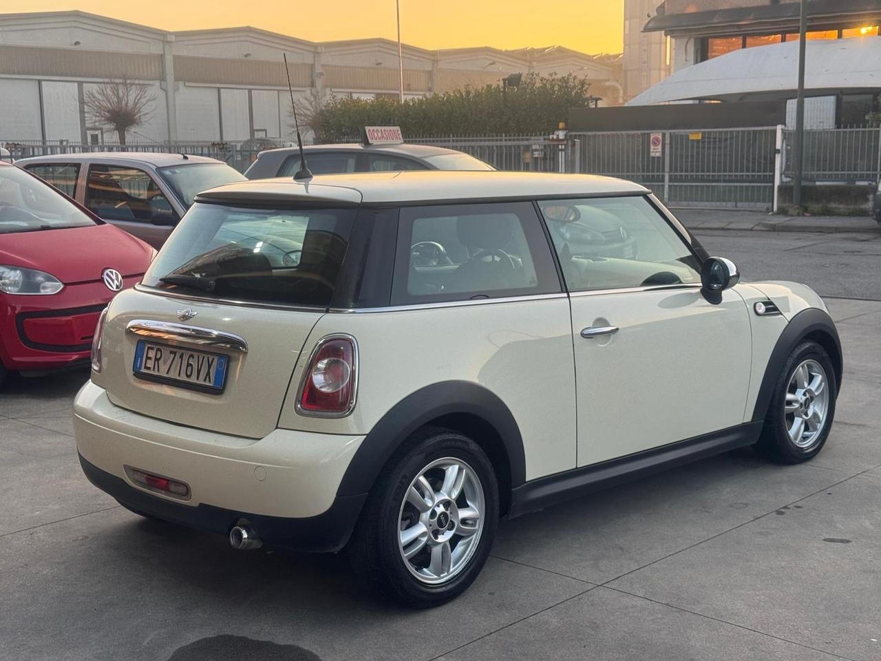 Mini Mini 1.6 16V One D