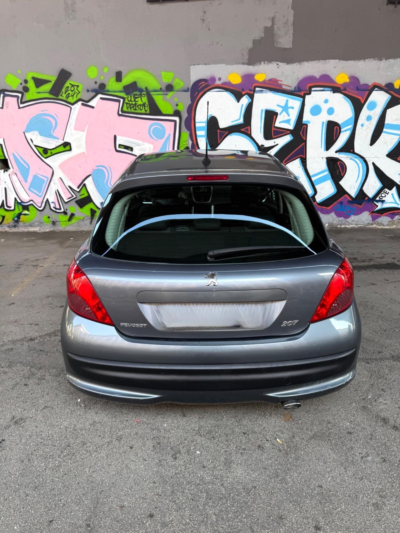 Peugeot 207 1.6 HDi 110CV 5p. XS