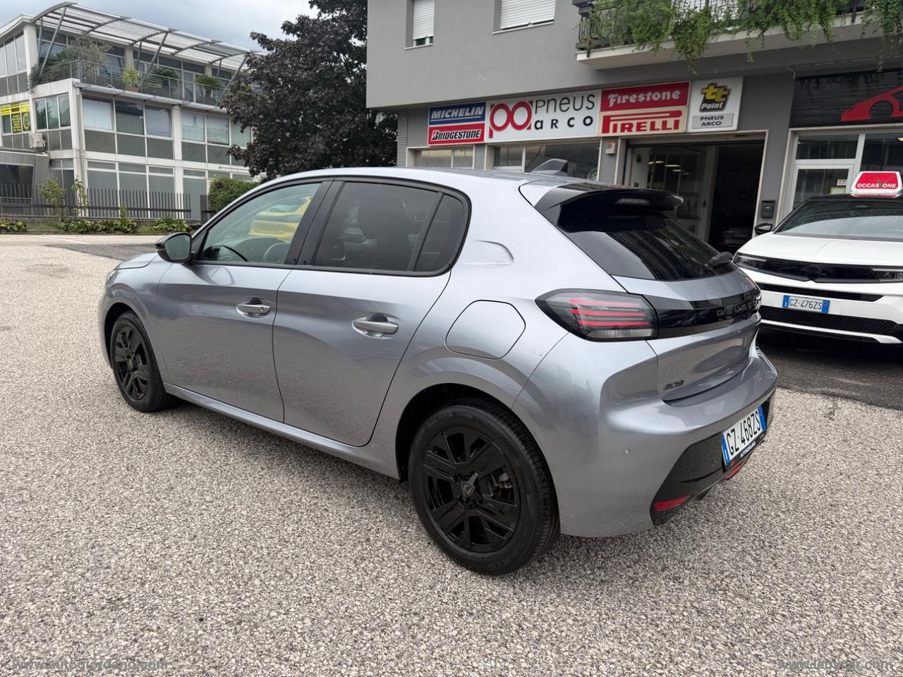 PEUGEOT 208 PureTech 100 S&S 5p. Allure