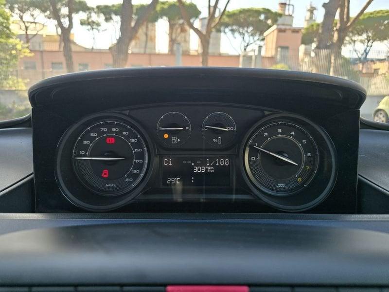 Lancia Ypsilon 1.0 FireFly 70cv Hybrid Silver Plus