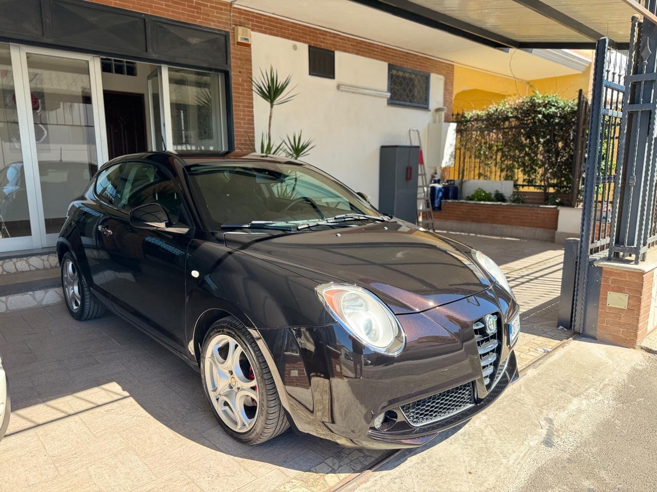 Alfa Romeo MiTo 1.6 JTDm 16V Distinctive Sport Pack