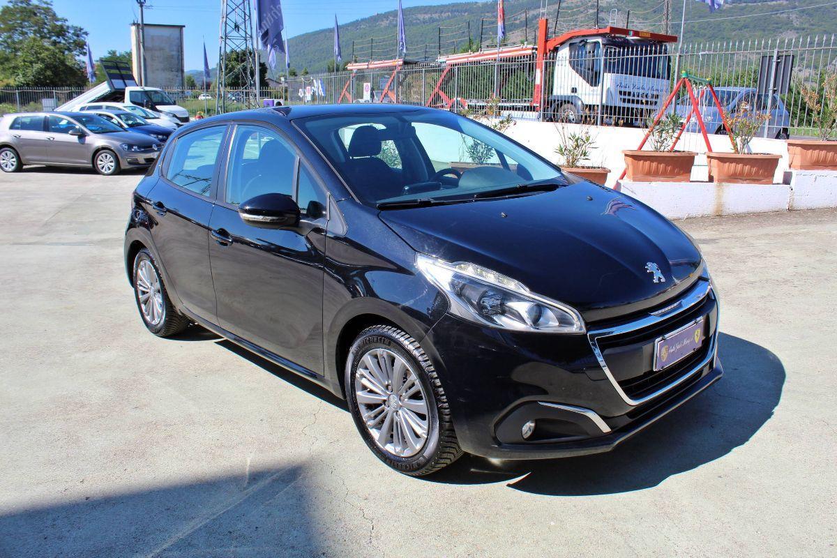 PEUGEOT - 208 - PureTech 82 3p. GPL Access