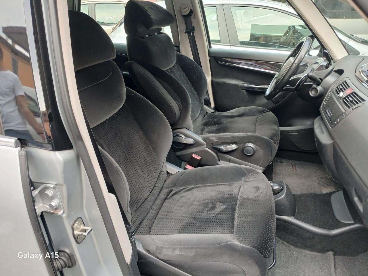 Citroen C4 Picasso 2.0 HDi 138 FAP CMP6 Exclusive