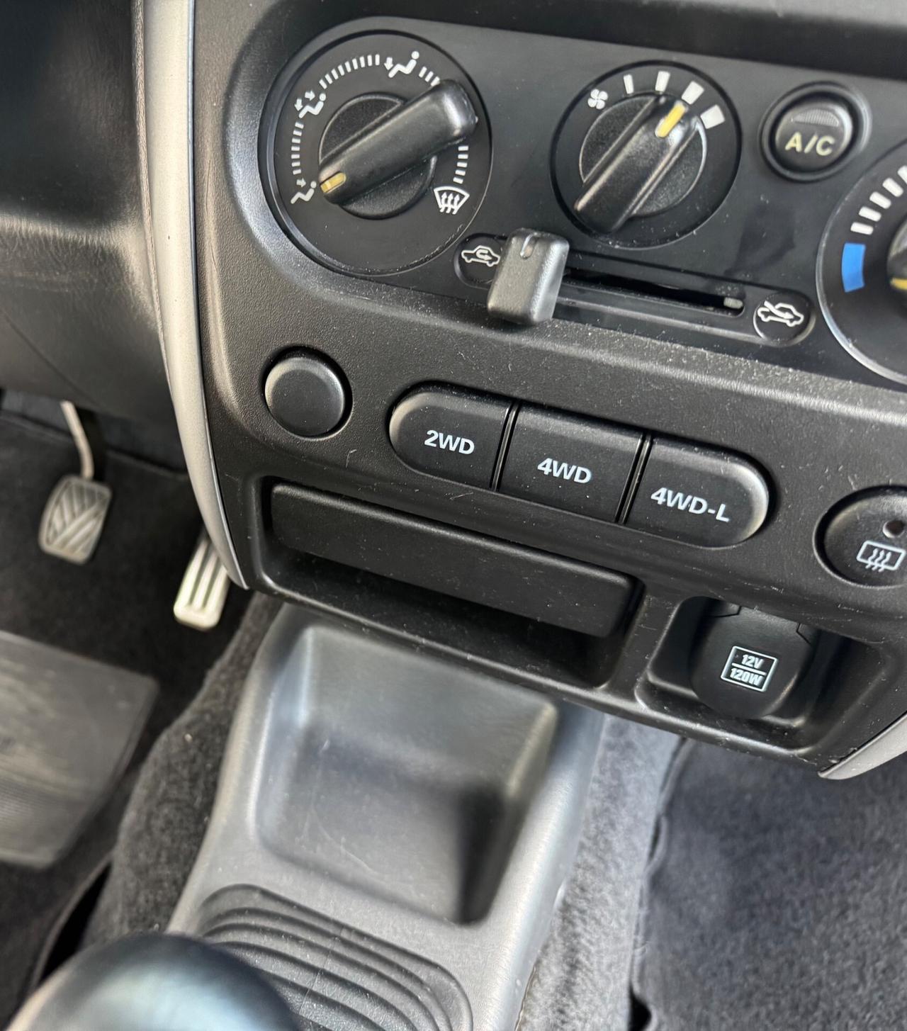 Suzuki Jimny 1.3i 16V cat 4WD Special