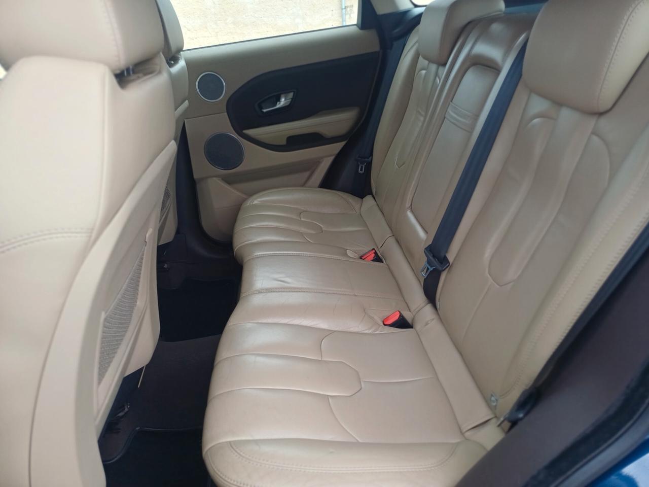 Land Rover Range Evoque 2.2 TD4 5p. Prestige