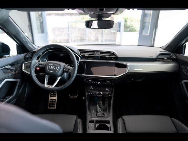 AUDI Q3 Sportback 35 TDI S line Quattro Identity Black