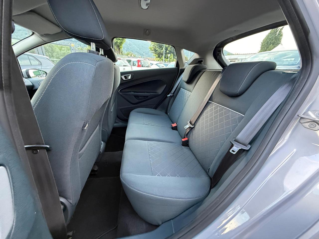 Ford Fiesta Ikon 1.4 TDCi 70CV 5 porte