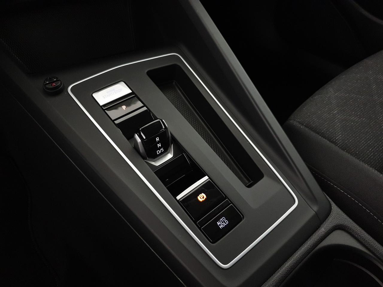 Volkswagen Golf variant 1.0 etsi evo life 110cv dsg