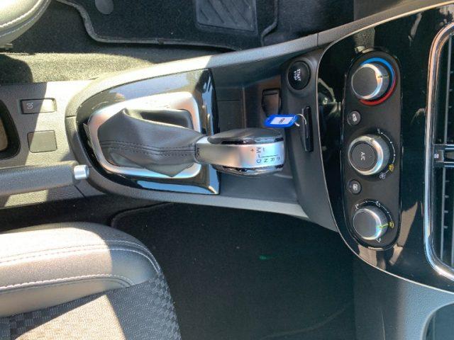 RENAULT Clio dCi 8V 90 CV 5 porte Moschino Intens