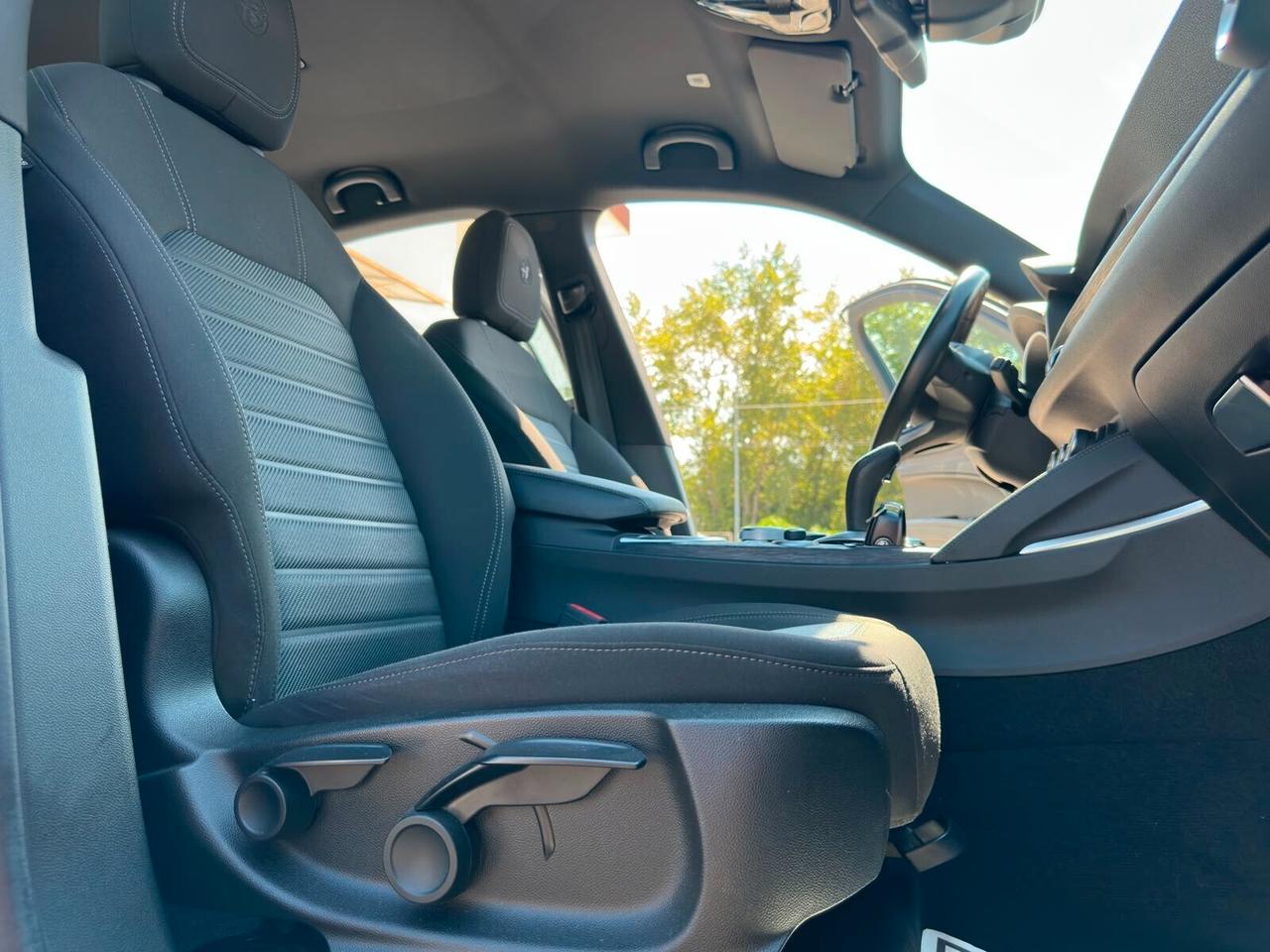 Alfa Romeo Stelvio 2.2 Turbodiesel 190 CV AT8 Q4 Business
