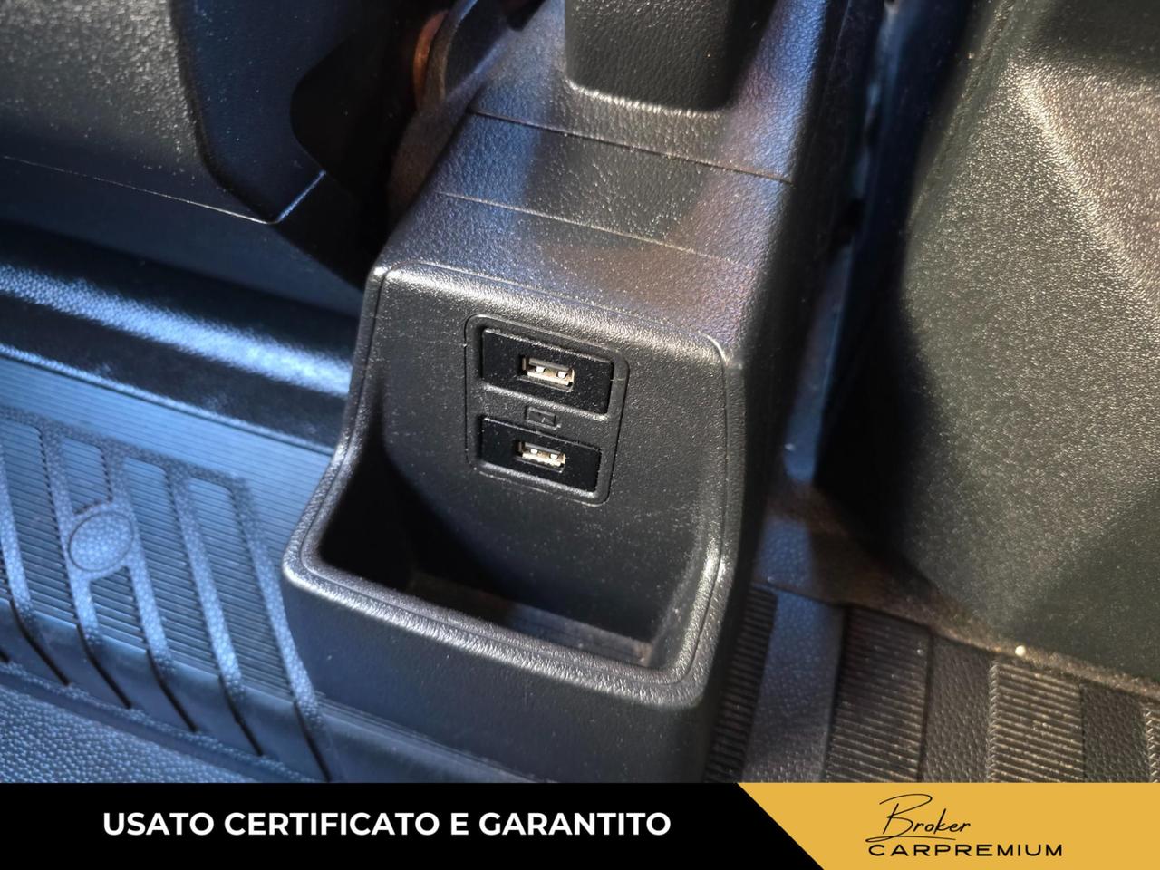 FORD Transit Custom transit custom 320 2.0 tdci MHEV 130cv Trend combi L2H1 E6.2