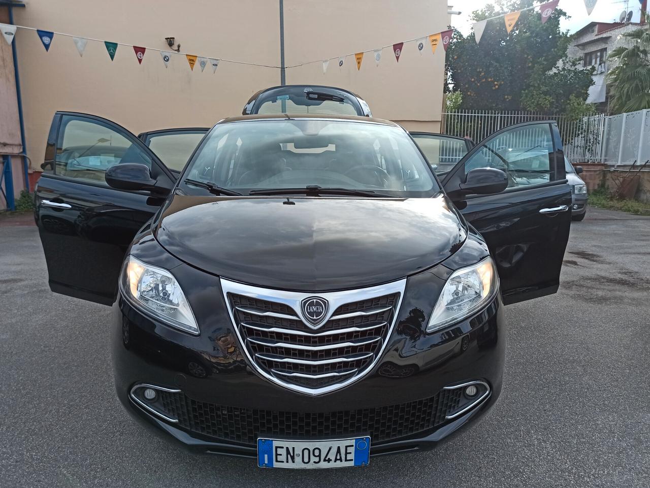 Lancia Ypsilon 1.3 MJT 16V 95 CV 5p. S&S Platinum
