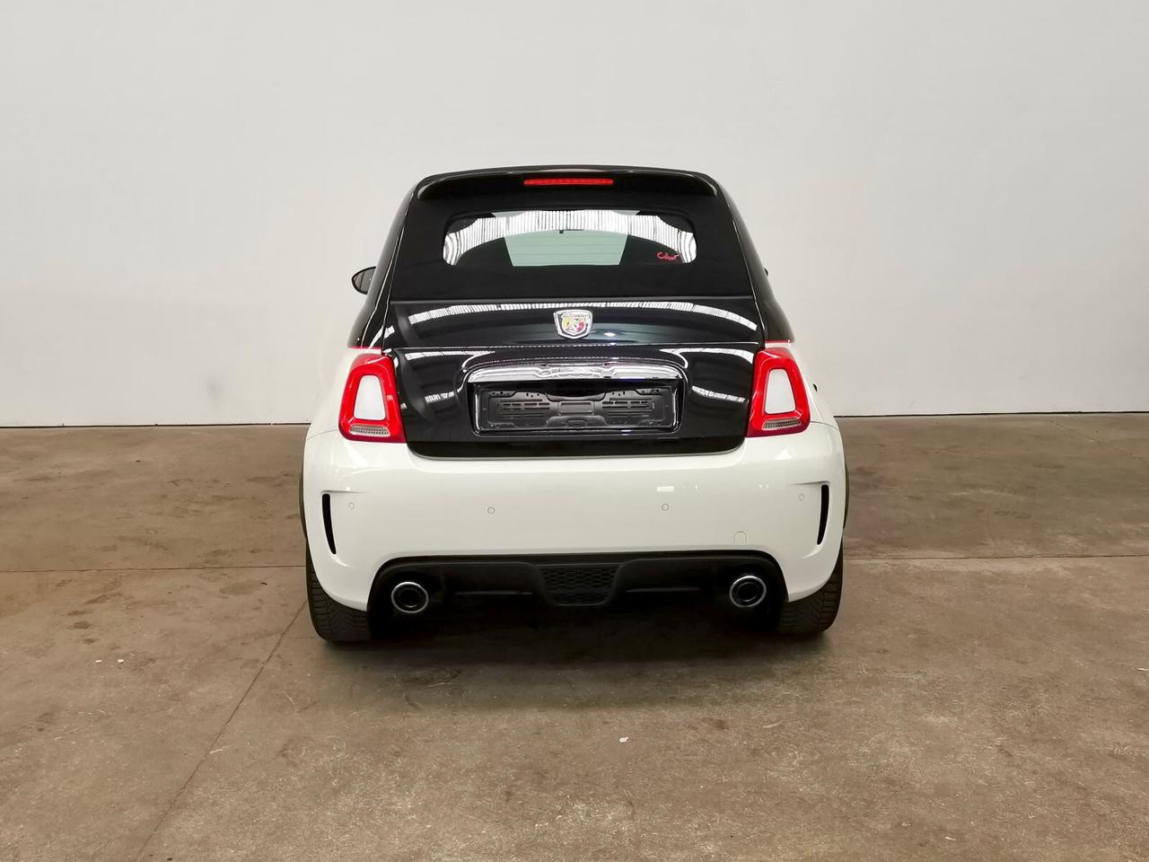 Abarth 500 C 1.4 Turbo T-Jet Custom