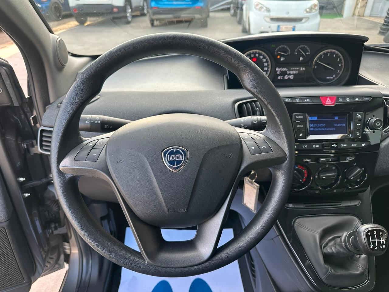 Lancia Ypsilon 1.0 FireFly 5 porte S&S Hybrid Silver PREZZO PROMO