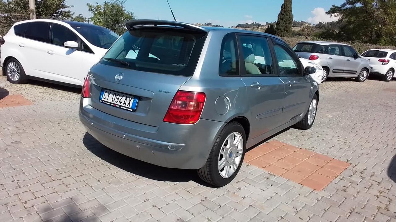Fiat Stilo 1.9 MJT 16V 5 porte Dynamic