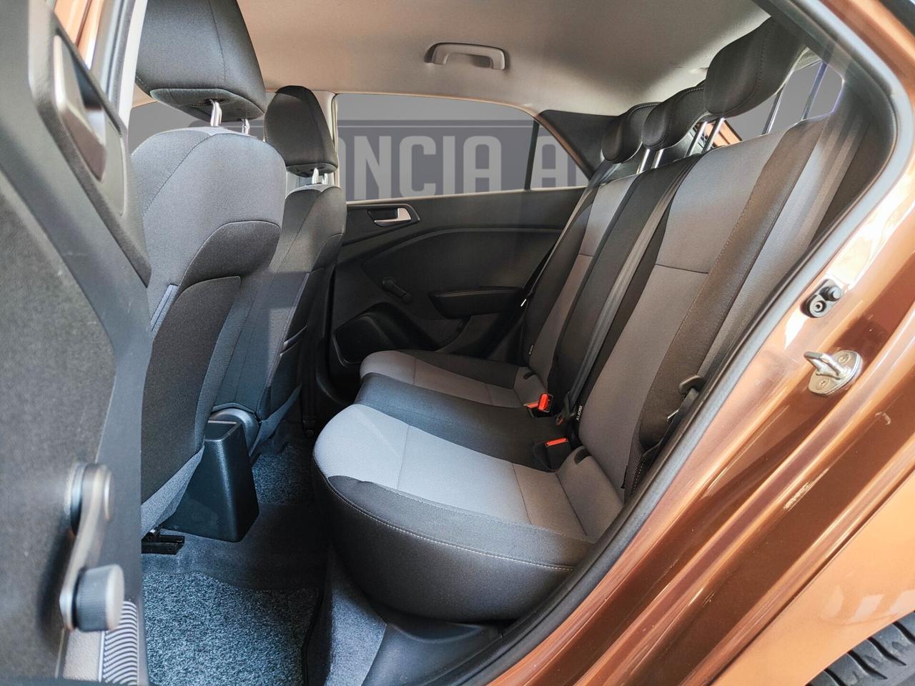 Hyundai i20 1.2 BENZINA 75cv -UNICO PROPRIETARIO-