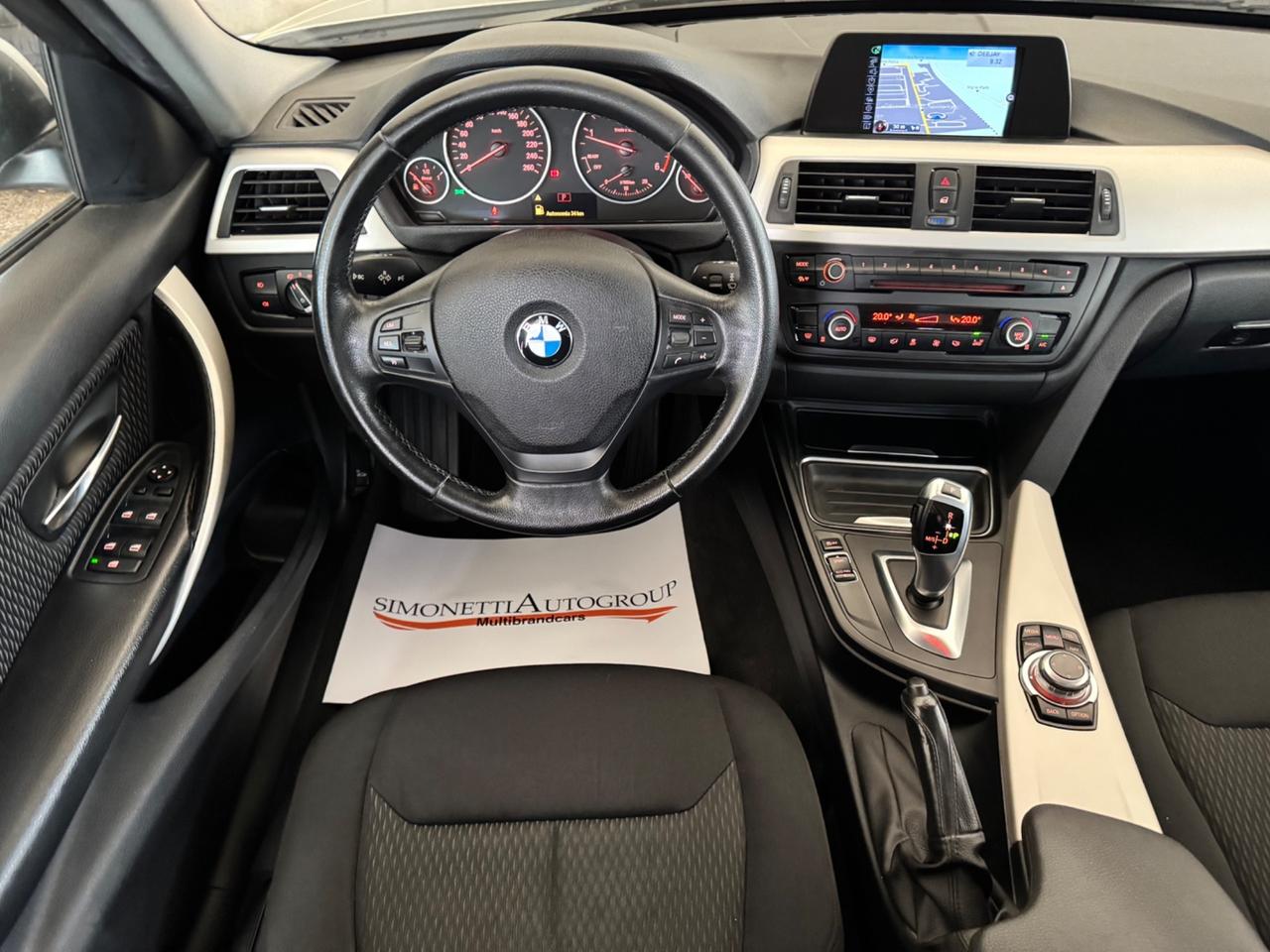 BMW 316d Automatic Touring - Navi