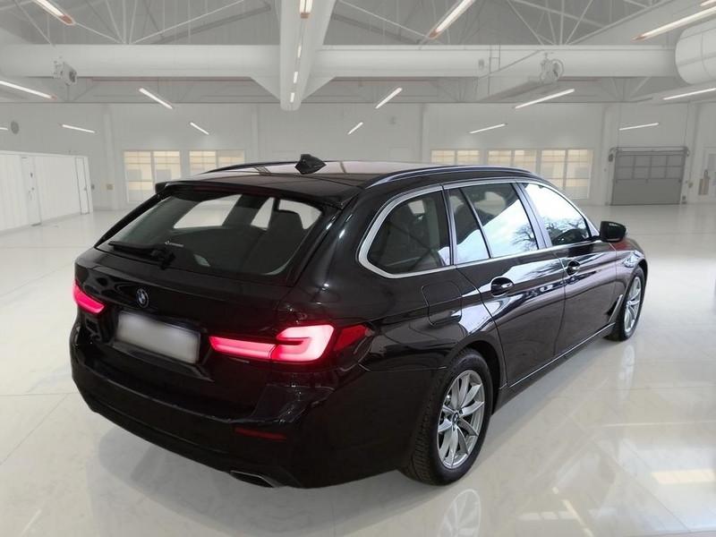 BMW 518 48V Business Touring Autom.
