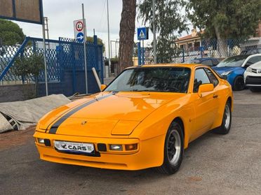 PORSCHE 944 944