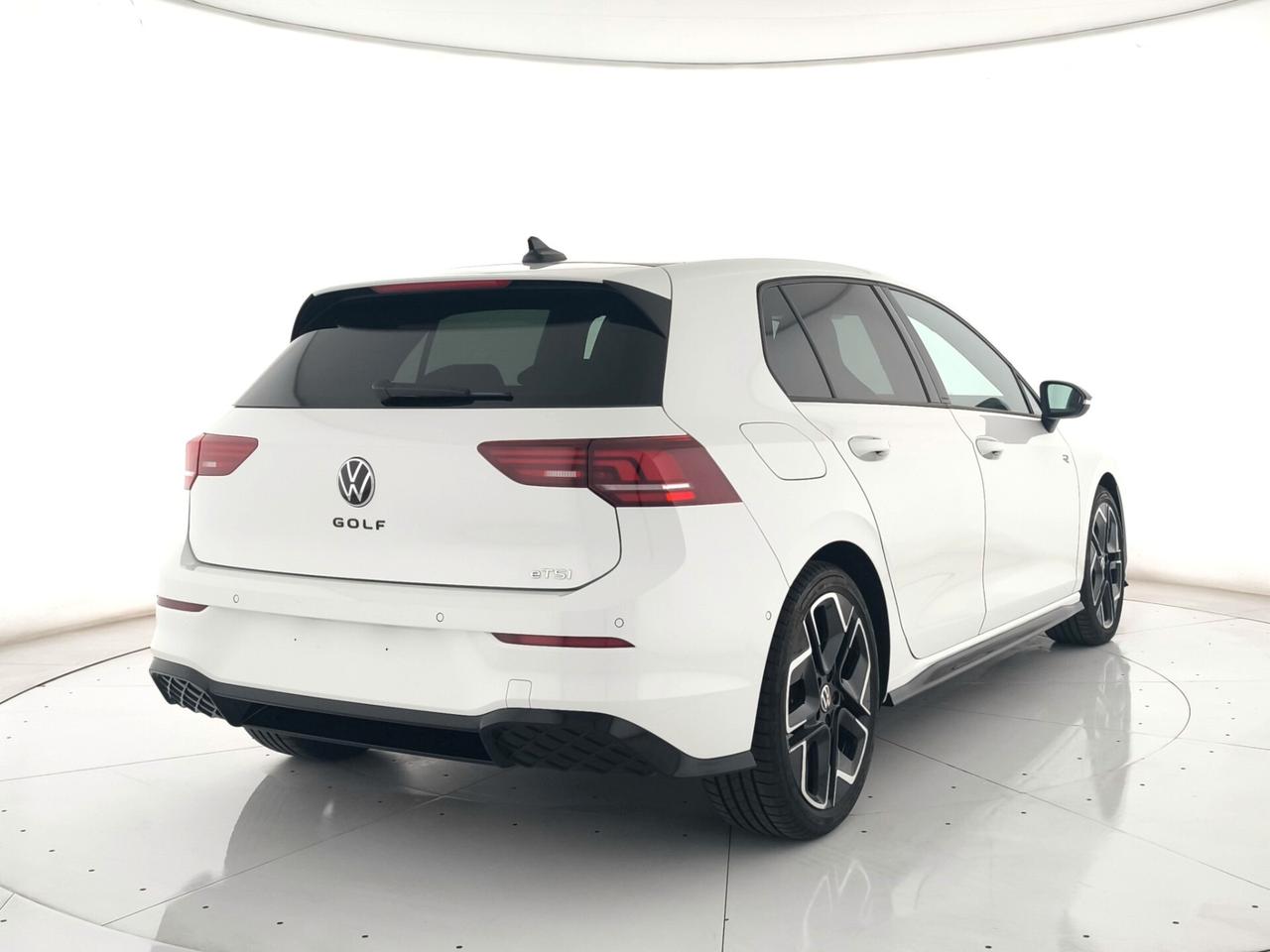Volkswagen Golf 1.5 eTSI 150 CV ACT DSG R-Line Plus