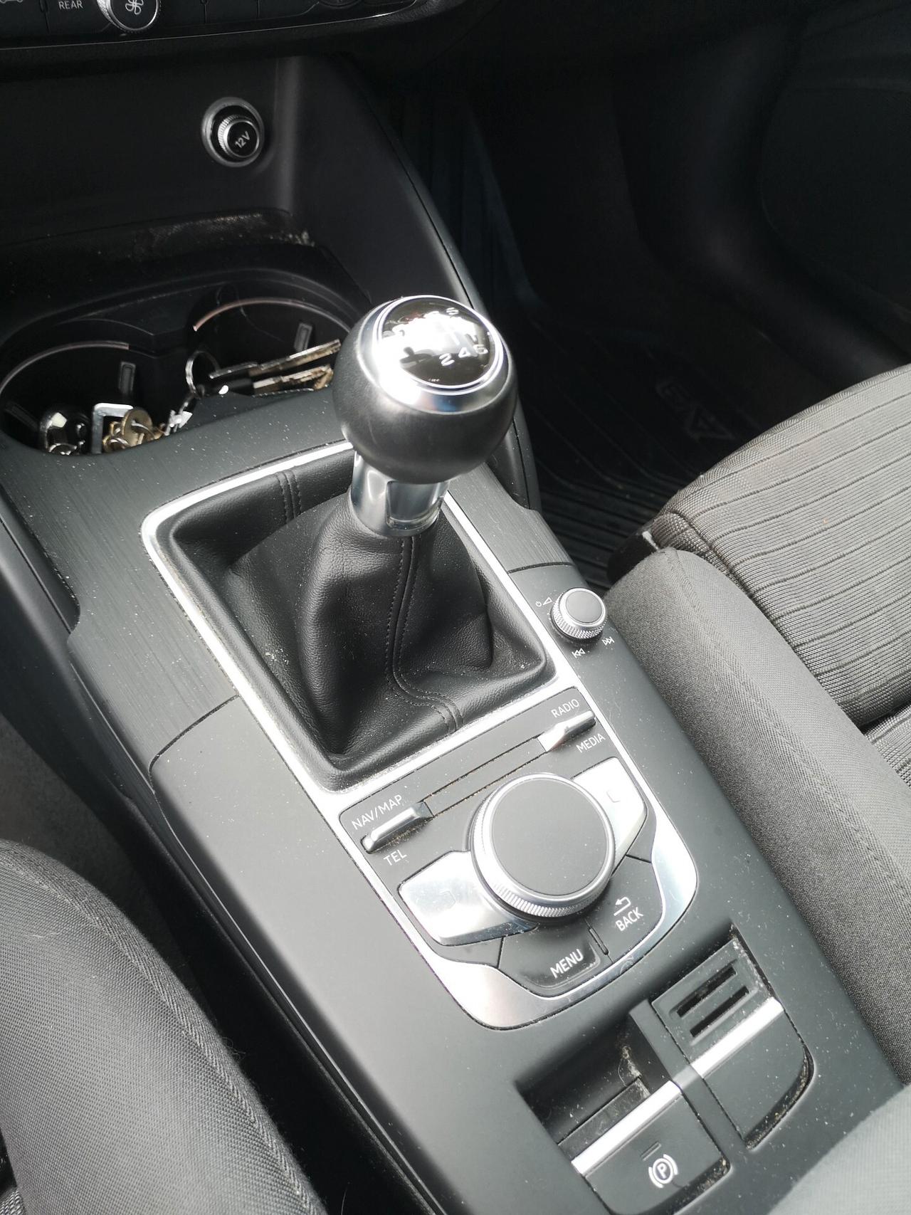 Audi A3 SPB 35 TFSI COD Business - 2018