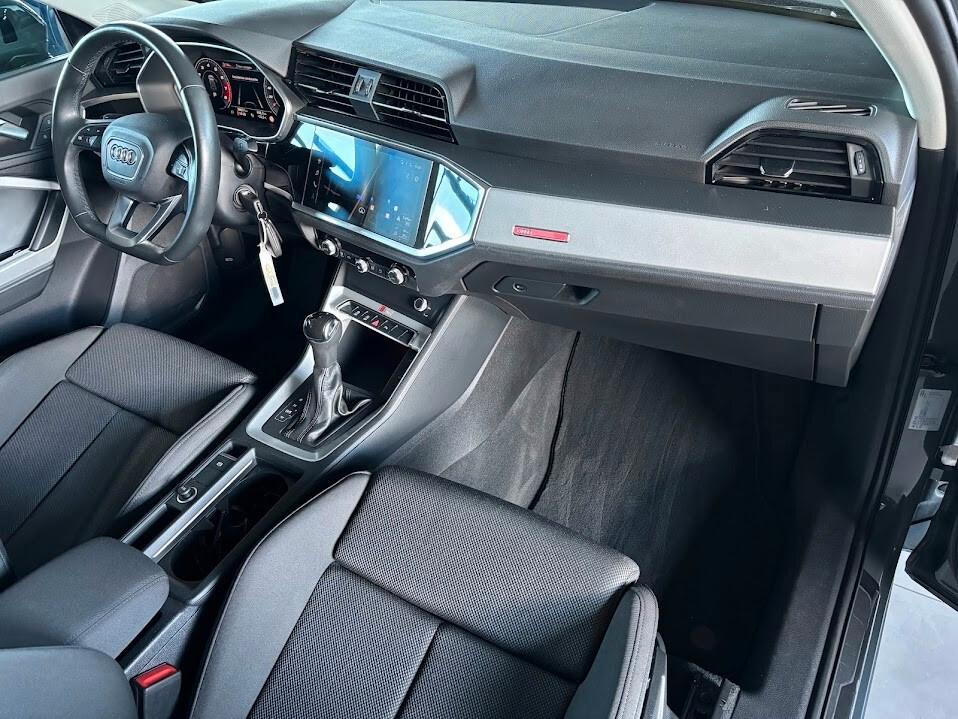 Audi Q3 35 TFSI S tronic 150CV MHEV