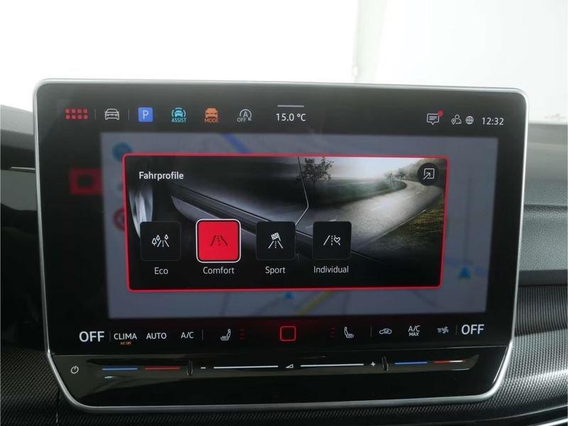 Volkswagen Golf 2.0 TSI GTI DSG Black Style LED 18" Camera