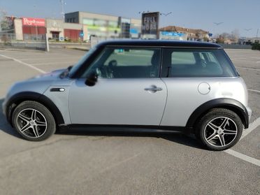 Mini 1.4 tdi One D de luxe