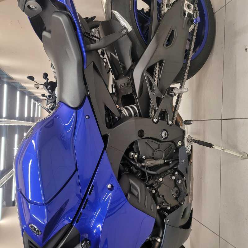 Yamaha YZF R1 - 2023